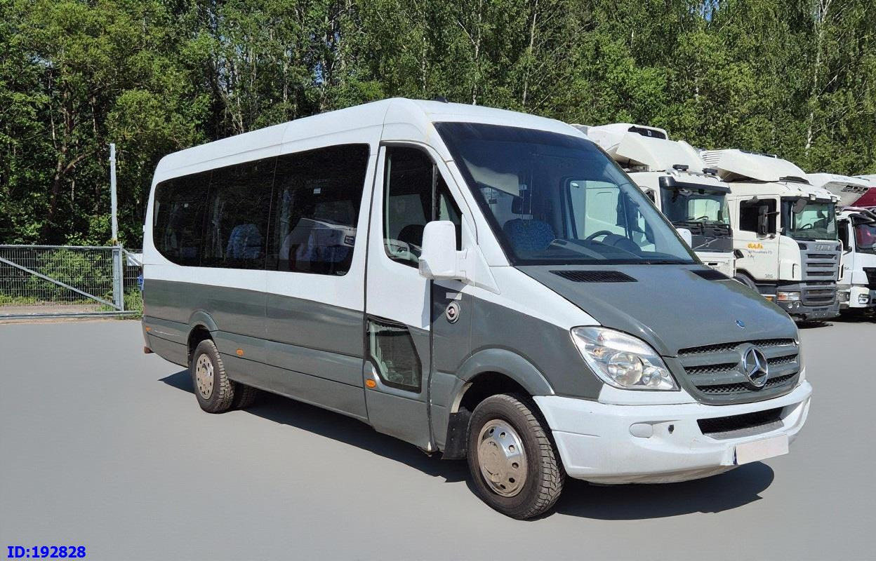 MERCEDES-BENZ Sprinter 519 - 17 place - Euro5 - 小型巴士, 小型客车:图4 MERCEDES-BENZ Sprinter 519 - 17 place - Euro5 - 小型巴士, 小型客车:图4