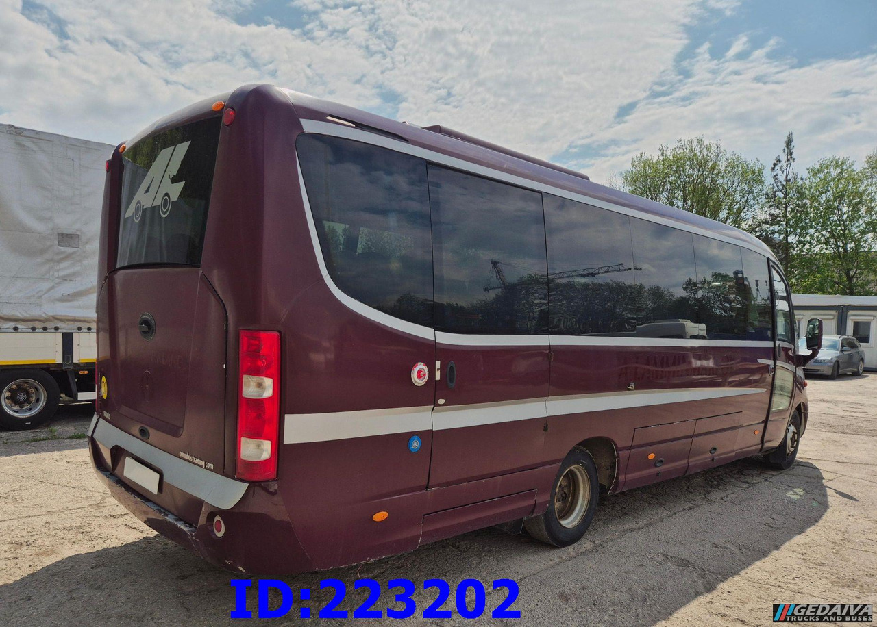 MERCEDES-BENZ Sunrider 818D Vario 33 - Seater - 长途客车:图5 MERCEDES-BENZ Sunrider 818D Vario 33 - Seater - 长途客车:图5