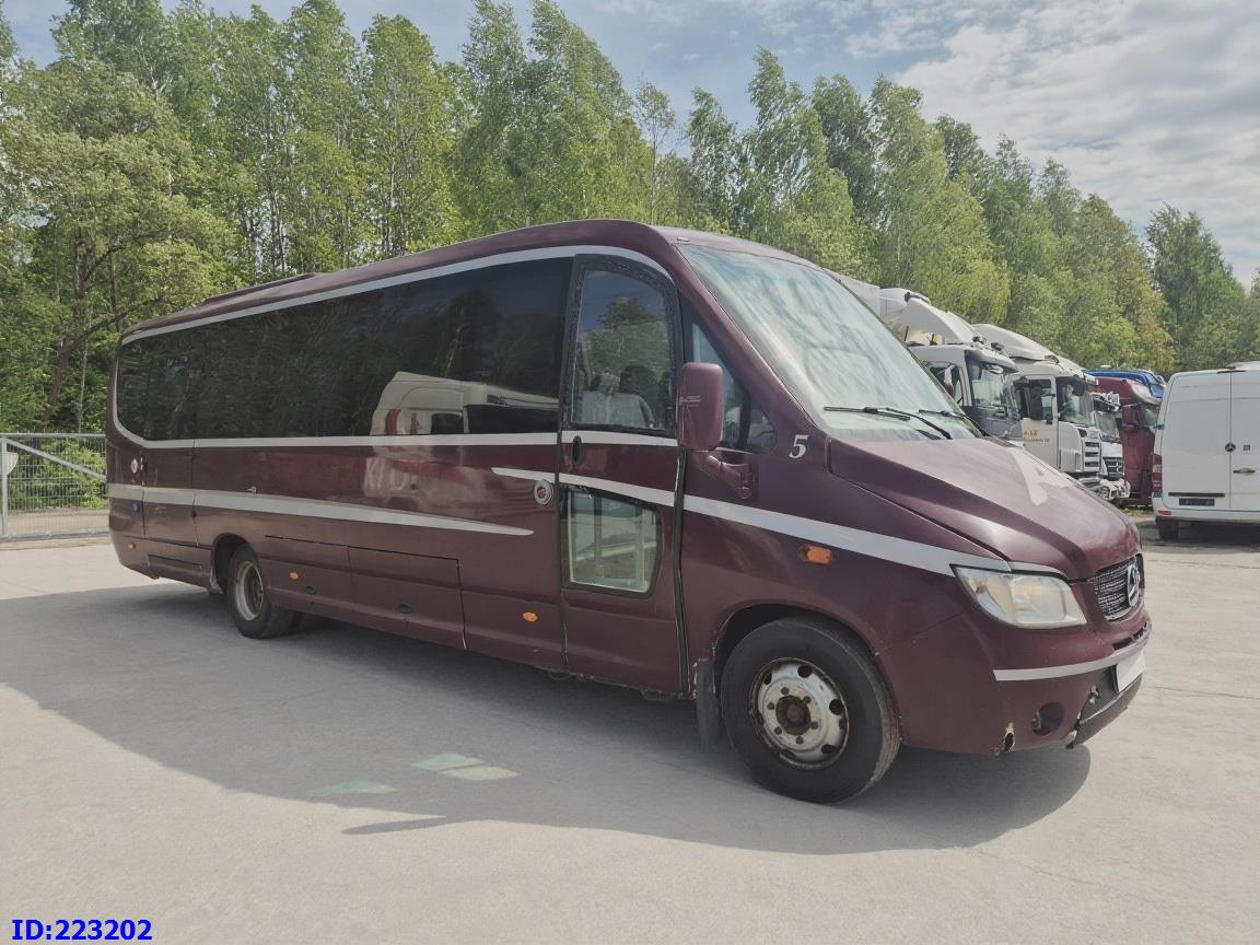 MERCEDES-BENZ Sunrider 818D Vario 33 - Seater - 小型巴士, 长途客车:图2 MERCEDES-BENZ Sunrider 818D Vario 33 - Seater - 小型巴士, 长途客车:图2