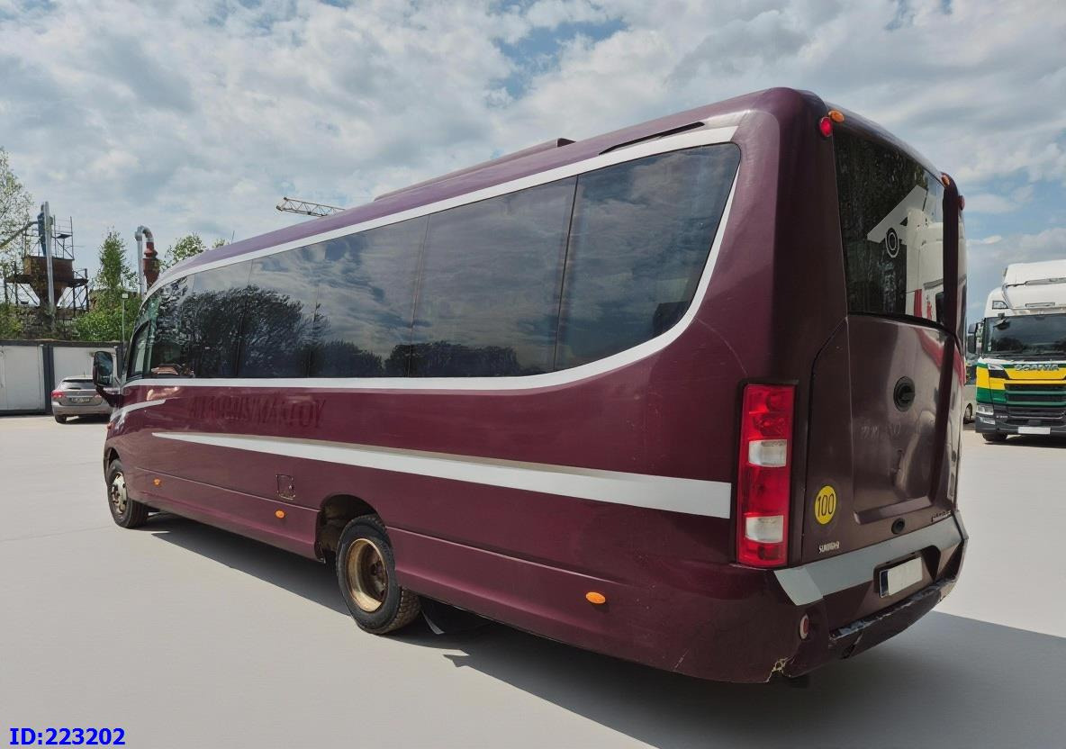 MERCEDES-BENZ Sunrider 818D Vario 33 - Seater - 小型巴士, 长途客车:图5 MERCEDES-BENZ Sunrider 818D Vario 33 - Seater - 小型巴士, 长途客车:图5