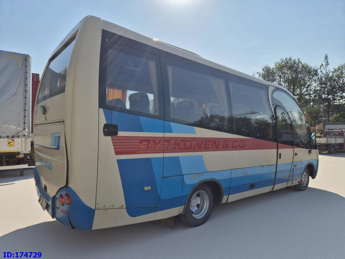 MERCEDES-BENZ Vario 815 26-Seater - 小型巴士, 长途客车:图5 MERCEDES-BENZ Vario 815 26-Seater - 小型巴士, 长途客车:图5