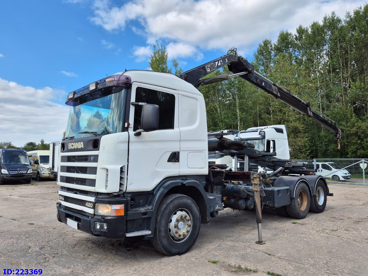 SCANIA R124 420 + Crane HIAB 140AW - 翻斗车:图1 SCANIA R124 420 + Crane HIAB 140AW - 翻斗车:图1