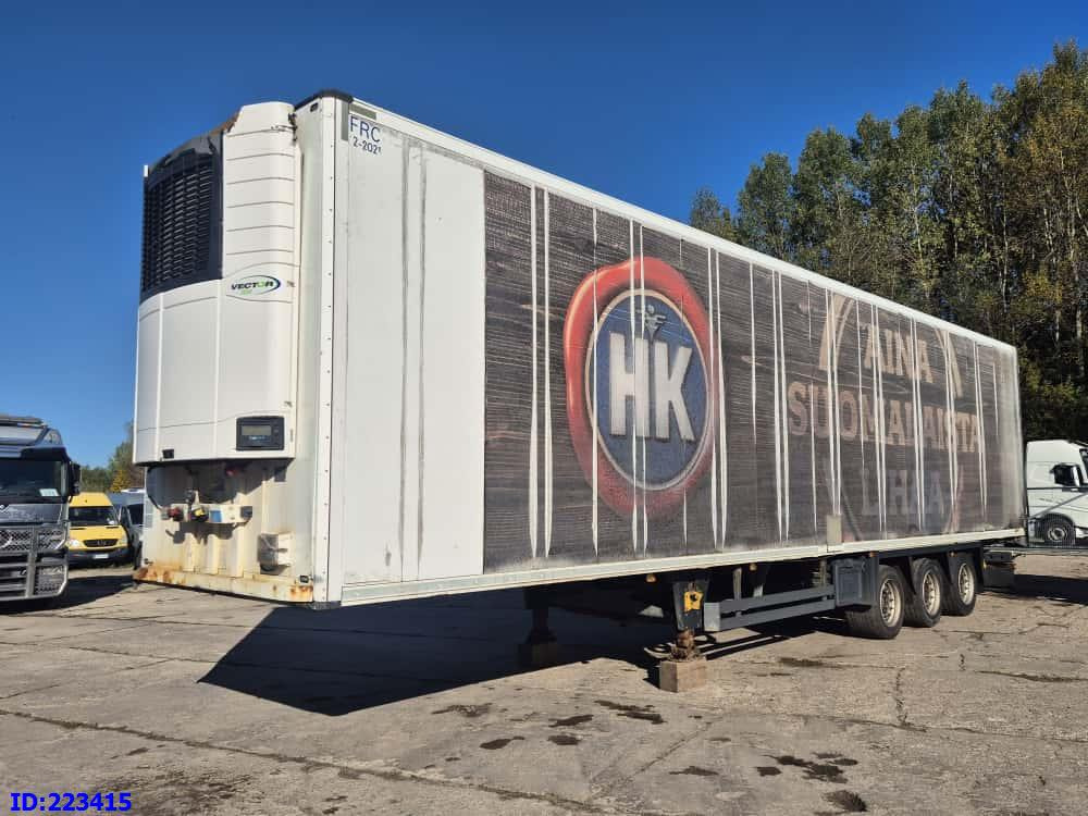 SCHMITZ CARGOBULL NKS*SCB*S3B + Vector 1550 - 冷藏半拖车:图1 SCHMITZ CARGOBULL NKS*SCB*S3B + Vector 1550 - 冷藏半拖车:图1