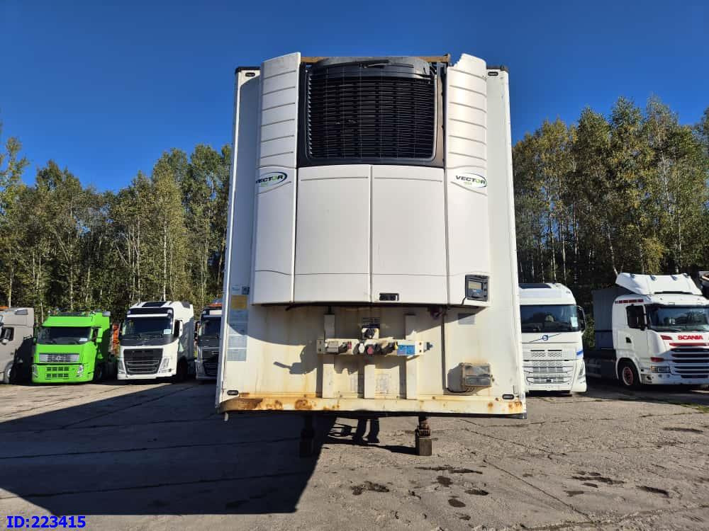 SCHMITZ CARGOBULL NKS*SCB*S3B + Vector 1550 - 冷藏半拖车:图2 SCHMITZ CARGOBULL NKS*SCB*S3B + Vector 1550 - 冷藏半拖车:图2