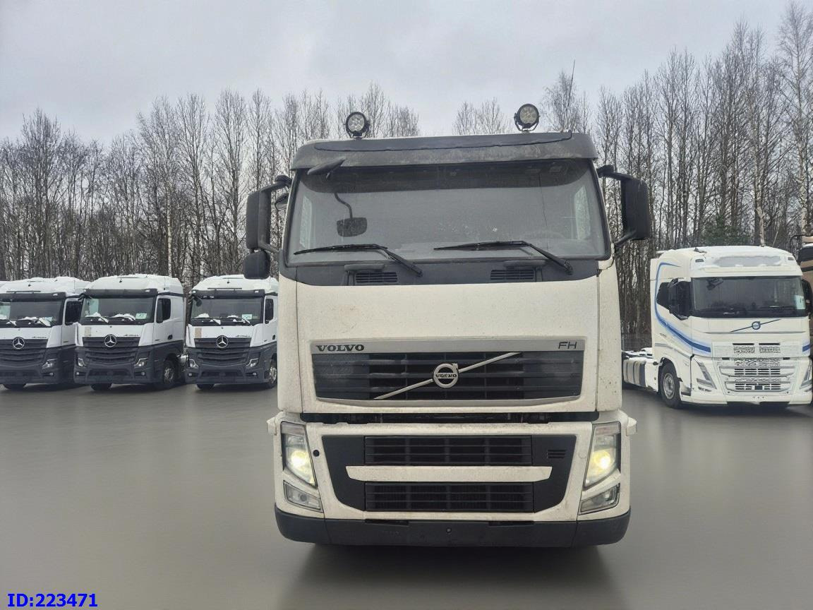 VOLVO FH 420HP 6×2 Steering axle - 驾驶室底盘卡车:图2 VOLVO FH 420HP 6×2 Steering axle - 驾驶室底盘卡车:图2
