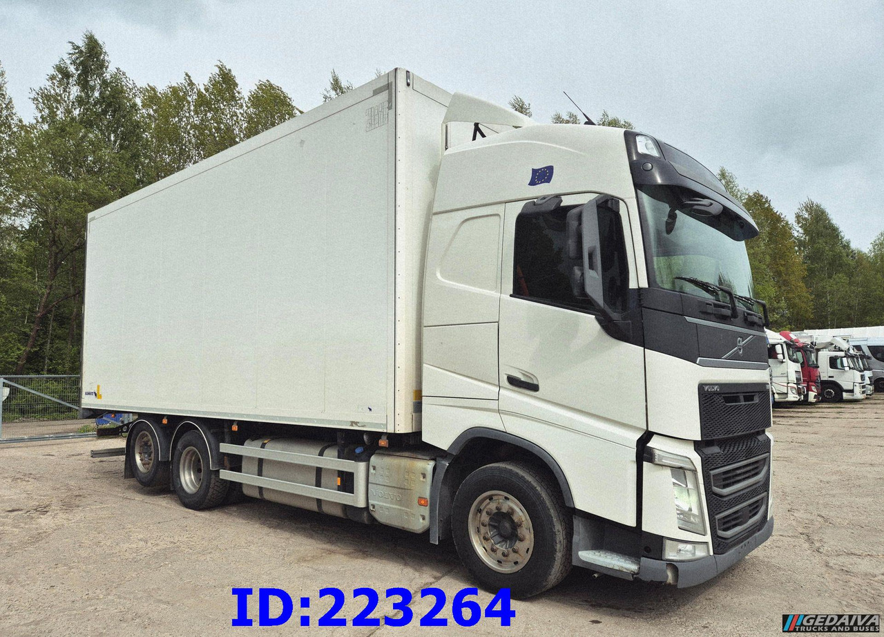VOLVO FH13 460HP 6x2 Steering axle Euro6 - 冷藏车:图4 VOLVO FH13 460HP 6x2 Steering axle Euro6 - 冷藏车:图4