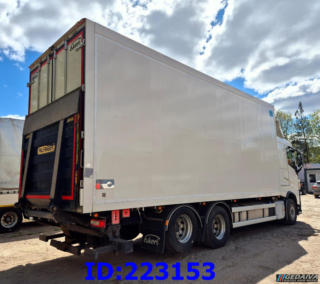 VOLVO FH13 540HP 6x2 FRC Thermoking - 冷藏车:图5 VOLVO FH13 540HP 6x2 FRC Thermoking - 冷藏车:图5