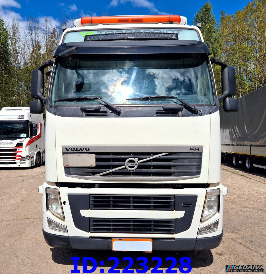 VOLVO FH13 540HP 8X4 Euro5 - 驾驶室底盘卡车:图2 VOLVO FH13 540HP 8X4 Euro5 - 驾驶室底盘卡车:图2