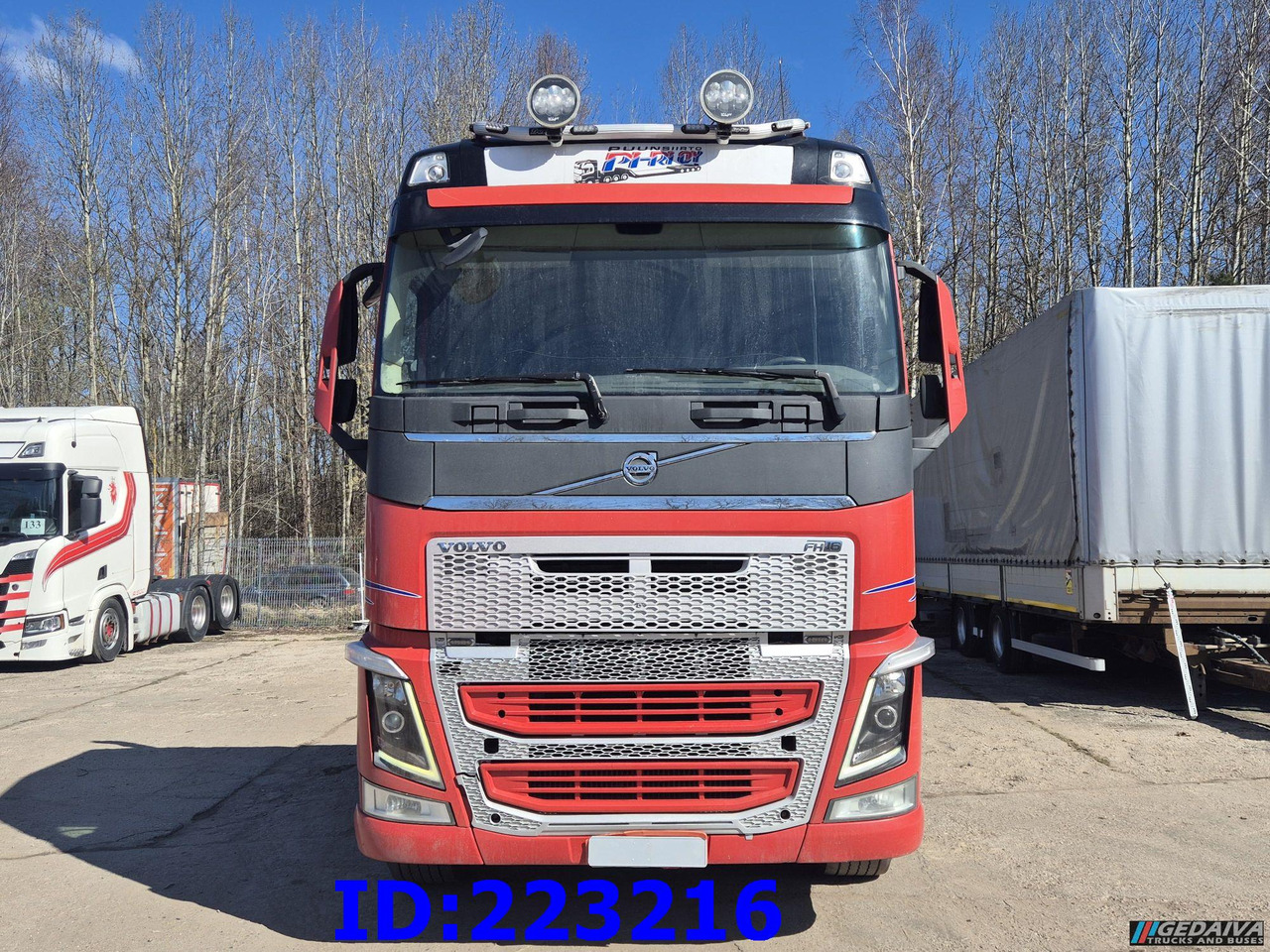 VOLVO FH16 700HP 8X4 Big axle - 驾驶室底盘卡车:图2 VOLVO FH16 700HP 8X4 Big axle - 驾驶室底盘卡车:图2