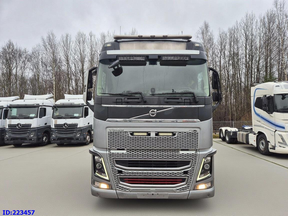 VOLVO FH16 750HP 8x4 Big axles - 木材运输车:图2 VOLVO FH16 750HP 8x4 Big axles - 木材运输车:图2