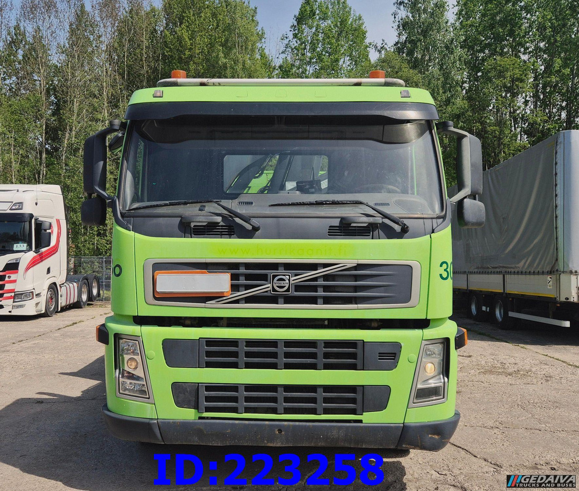 VOLVO FM9 300HP 6x2 + HIAB 144B -3 CL - 栏板式/ 平板卡车:图2 VOLVO FM9 300HP 6x2 + HIAB 144B -3 CL - 栏板式/ 平板卡车:图2