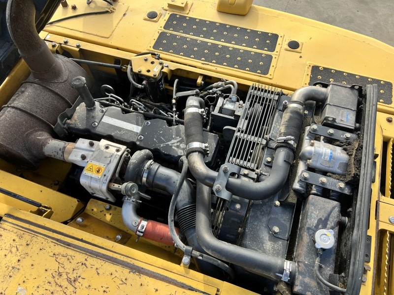 履带式挖掘机 Komatsu PC 240-8 NLC (110815)：图9