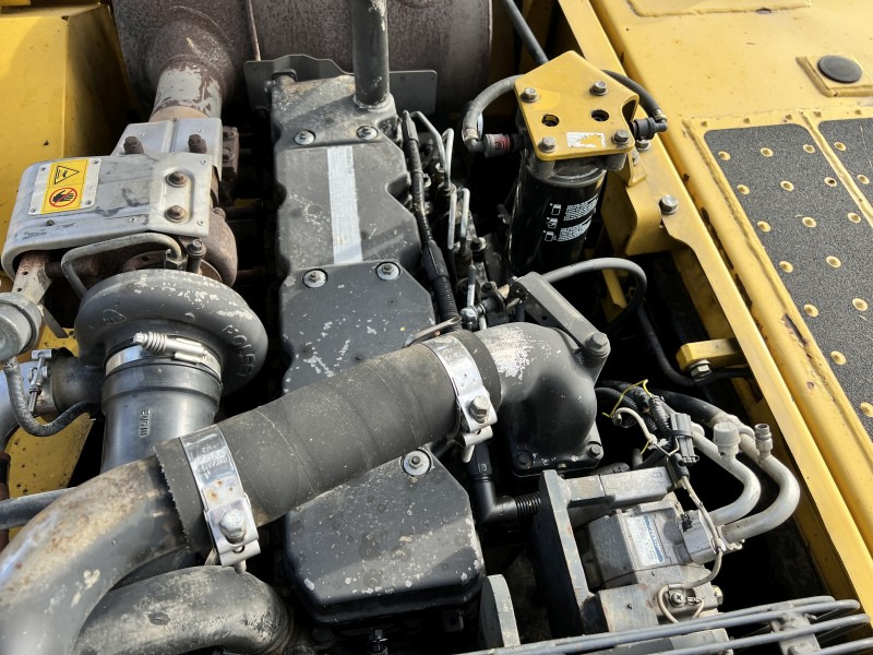 履带式挖掘机 Komatsu PC 240-8 NLC (110815)：图10