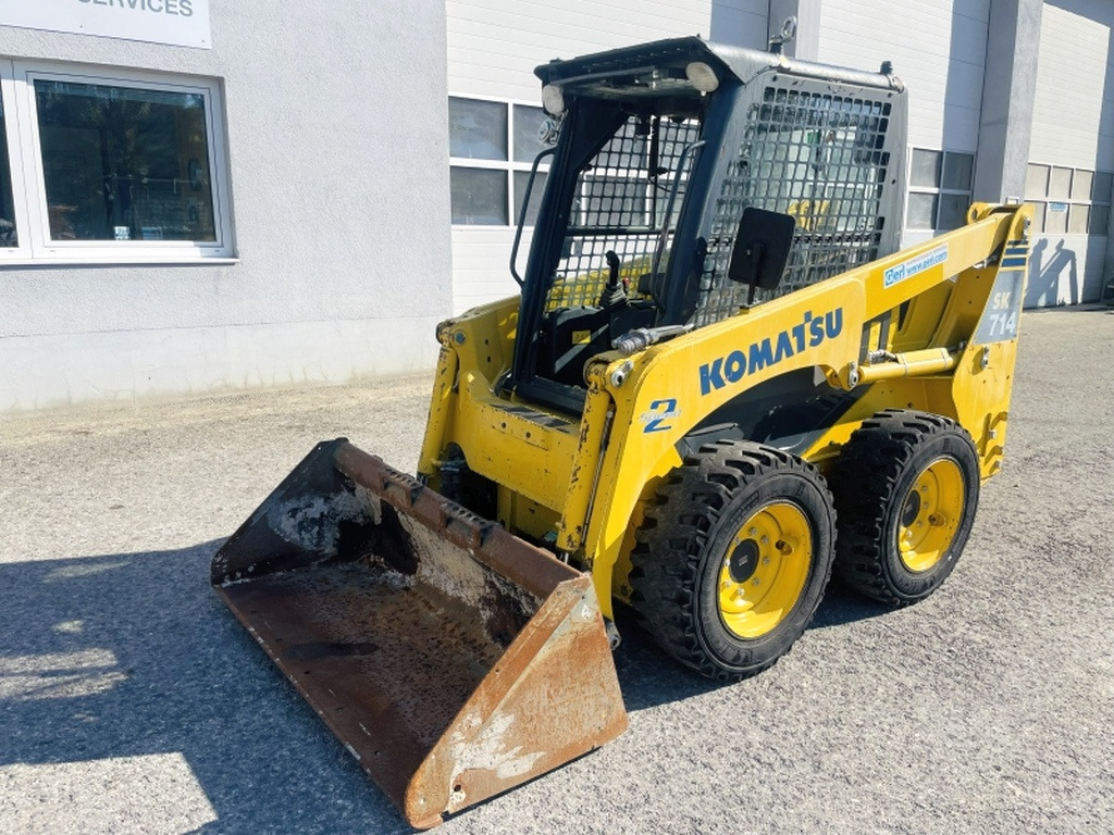 Komatsu SK714 (4077) - 滑移装载机:图4 Komatsu SK714 (4077) - 滑移装载机:图4