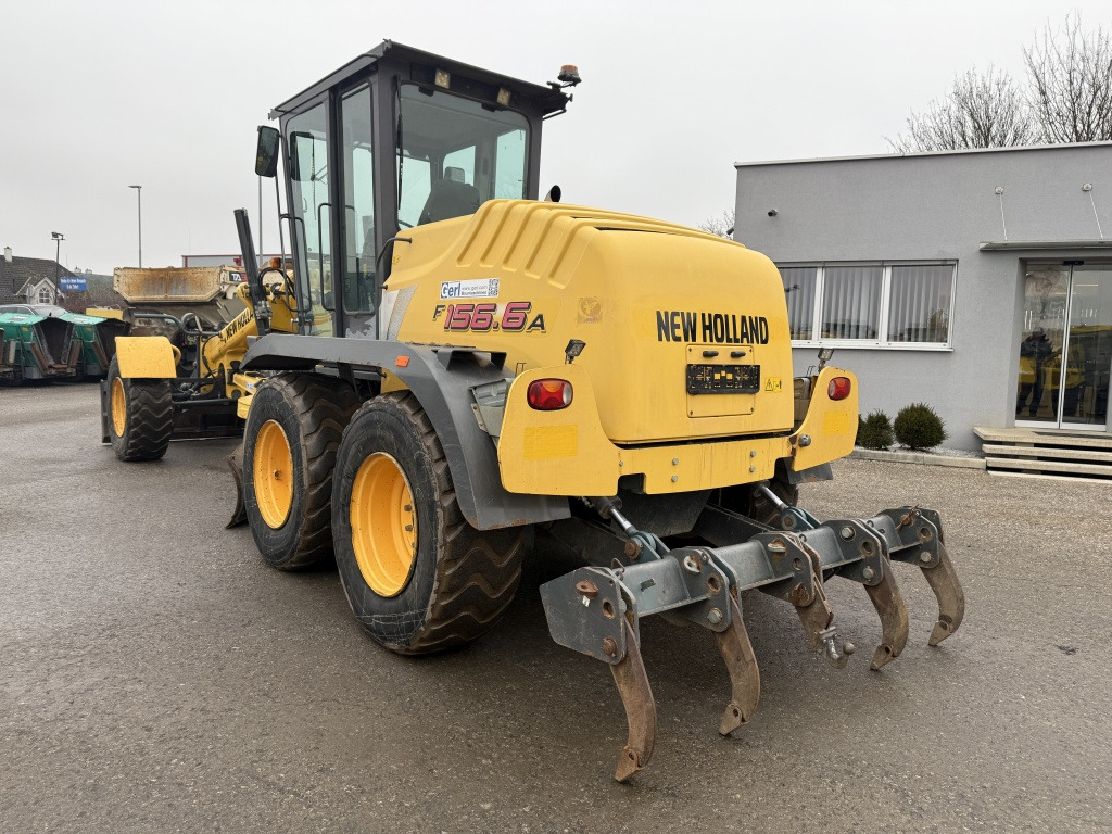 New Holland F 156.6 A (111780) - 平路机:图4 New Holland F 156.6 A (111780) - 平路机:图4