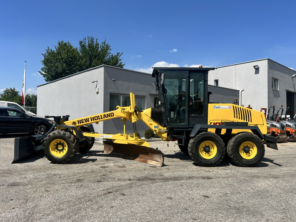 O&K – New Holland F 106 A (111601) - 平路机:图1 O&K – New Holland F 106 A (111601) - 平路机:图1