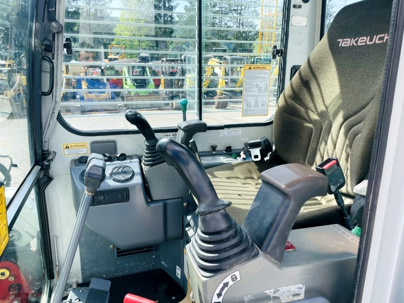 Takeuchi TB138FR (3775) - 小型挖掘机:图5 Takeuchi TB138FR (3775) - 小型挖掘机:图5