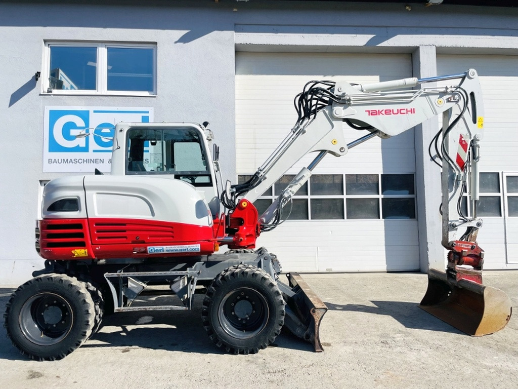 Takeuchi TB295W (3964) - 轮式挖掘机:图2 Takeuchi TB295W (3964) - 轮式挖掘机:图2