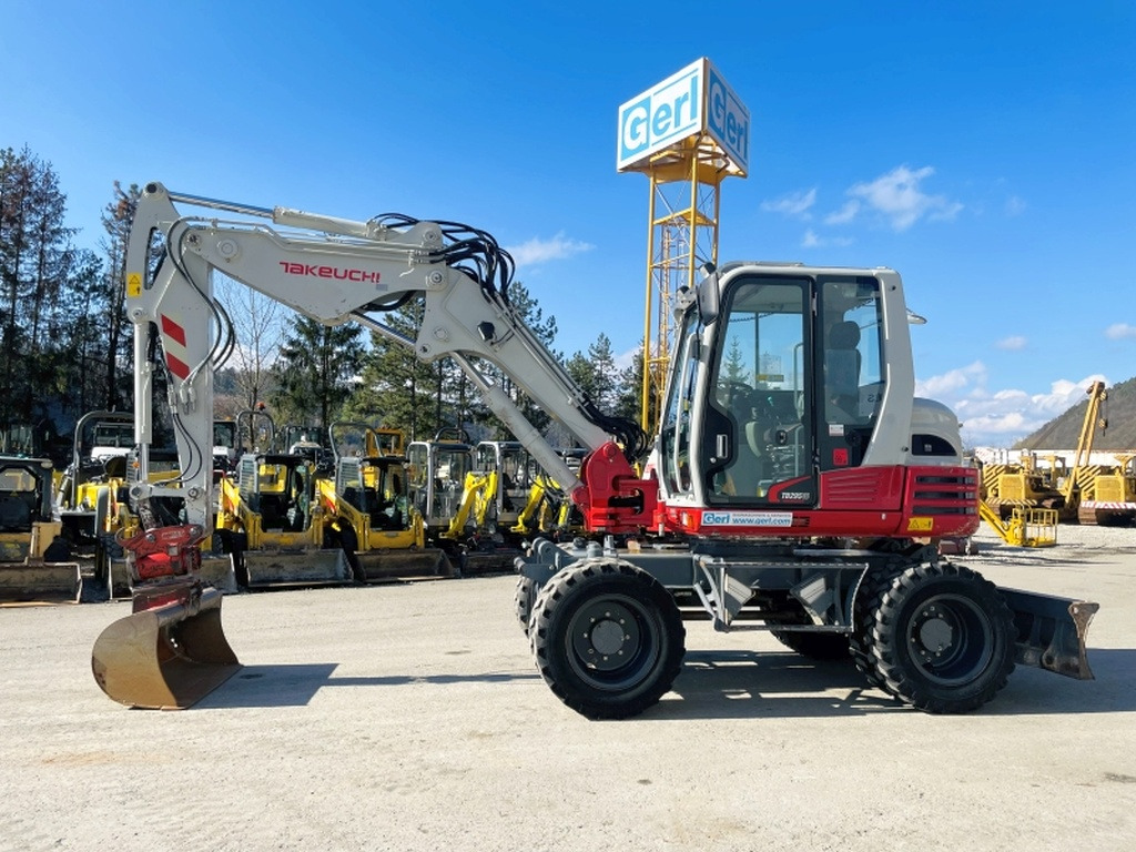 Takeuchi TB295W (3964) - 轮式挖掘机:图1 Takeuchi TB295W (3964) - 轮式挖掘机:图1