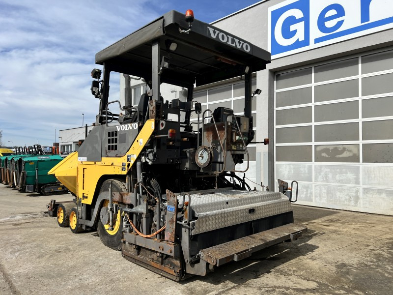 Volvo-ABG 6870 (111064) - 沥青铺路机:图3 Volvo-ABG 6870 (111064) - 沥青铺路机:图3