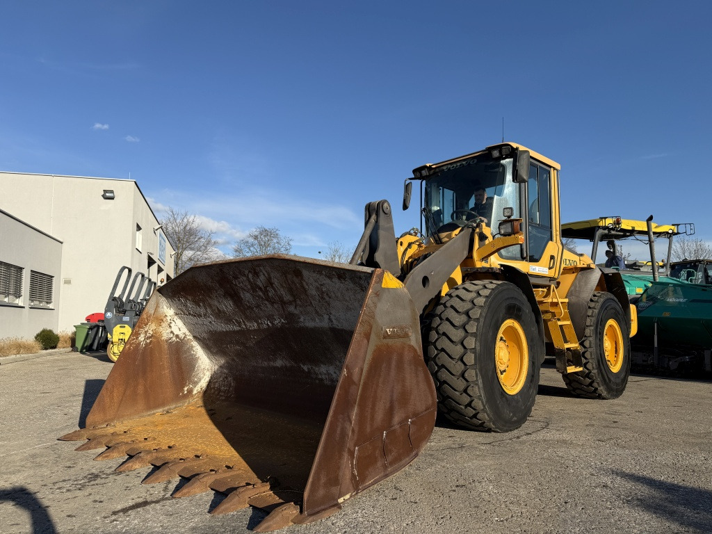 Volvo L 90 F (111773) - 轮式装载机:图2 Volvo L 90 F (111773) - 轮式装载机:图2
