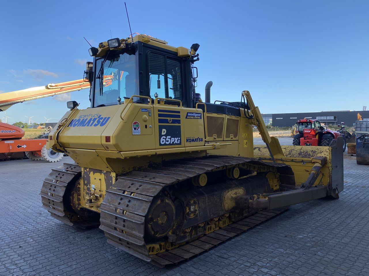 Komatsu D65PXI-18EO - 推土机:图4 Komatsu D65PXI-18EO - 推土机:图4