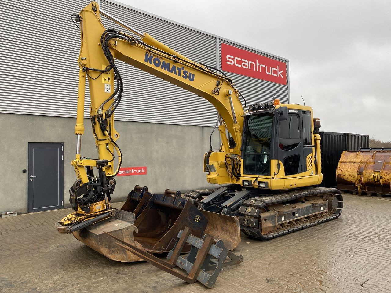 Komatsu PC138US-11 - 履带式挖掘机:图1 Komatsu PC138US-11 - 履带式挖掘机:图1