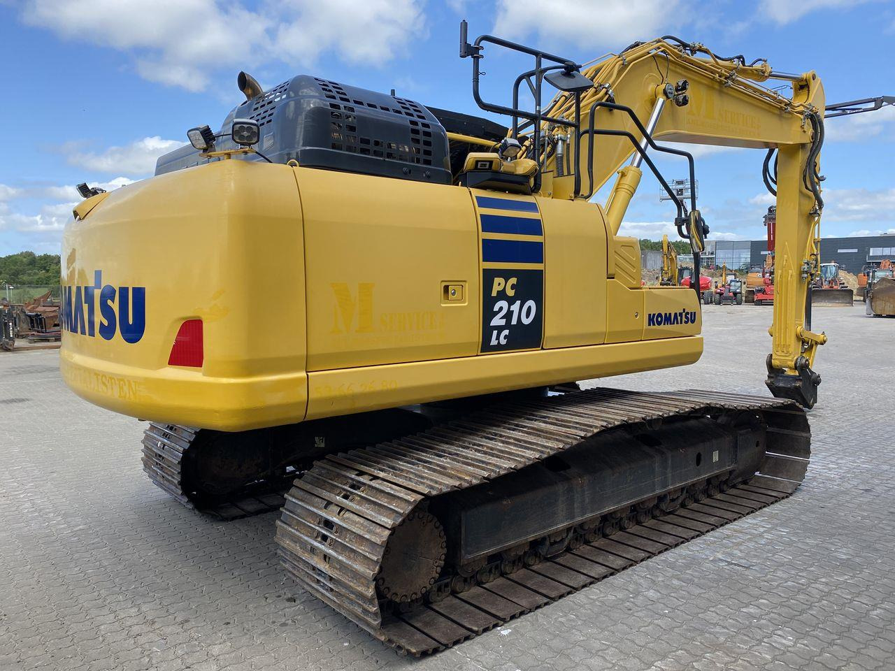 Komatsu PC210LC-11 - 履带式挖掘机:图4 Komatsu PC210LC-11 - 履带式挖掘机:图4
