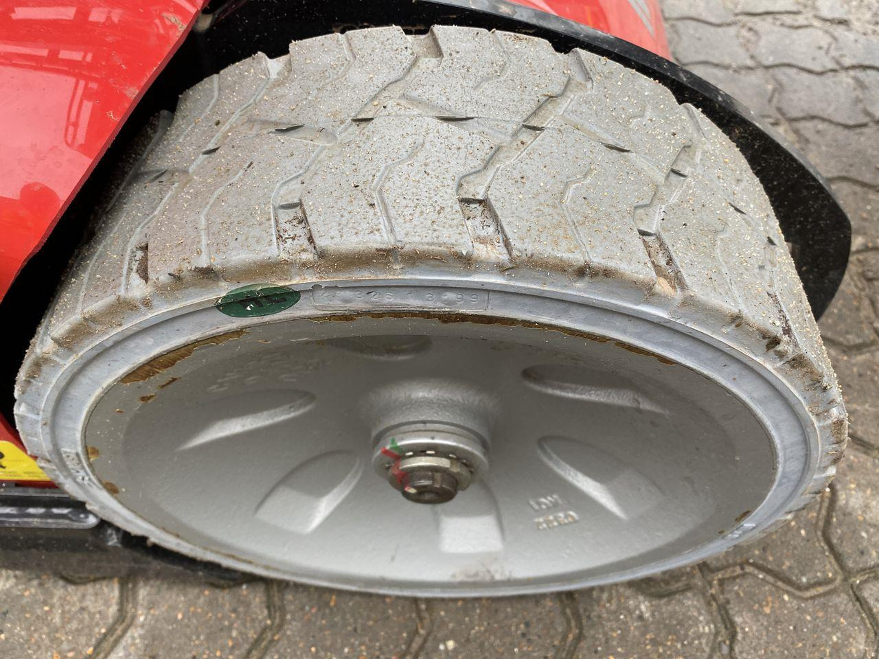 垂直桅杆升降机 Manitou 100VJR:图6 垂直桅杆升降机 Manitou 100VJR:图6