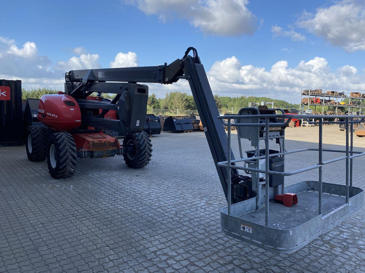 Manitou 200ATJ RC - 铰接臂:图5 Manitou 200ATJ RC - 铰接臂:图5