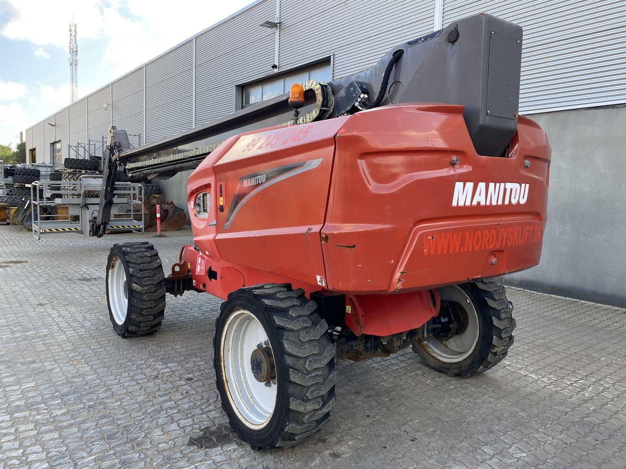 Manitou 280TJ - 伸缩臂:图2 Manitou 280TJ - 伸缩臂:图2