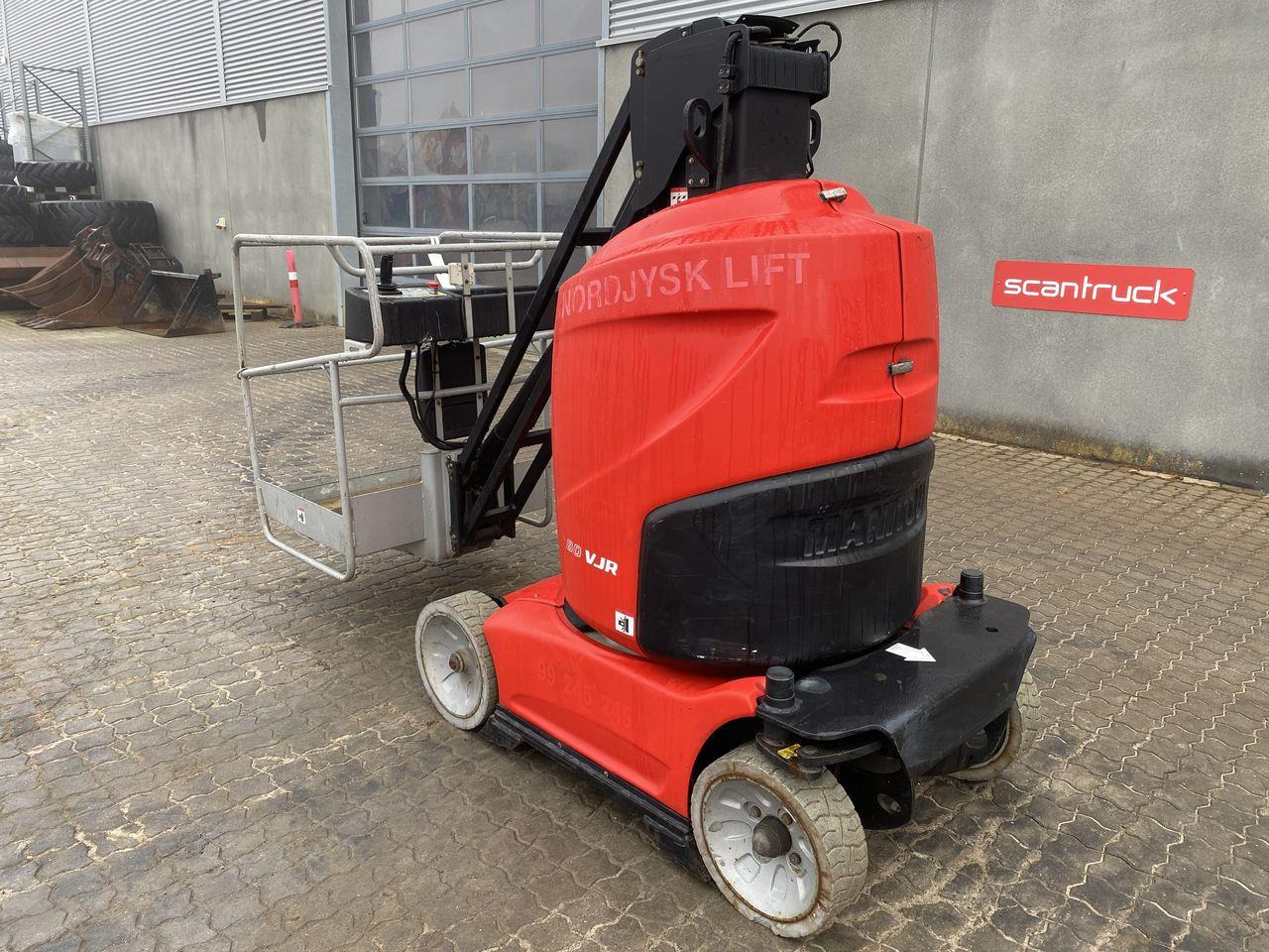 Manitou 80VJR - 垂直桅杆升降机:图2 Manitou 80VJR - 垂直桅杆升降机:图2