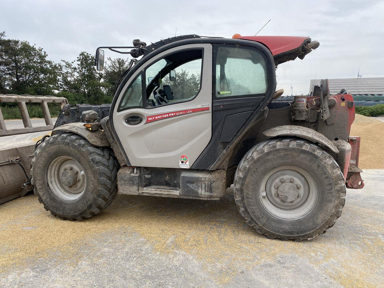 Manitou MLT841-145PS+ ELITE ST5 - 伸缩臂叉装车:图4 Manitou MLT841-145PS+ ELITE ST5 - 伸缩臂叉装车:图4