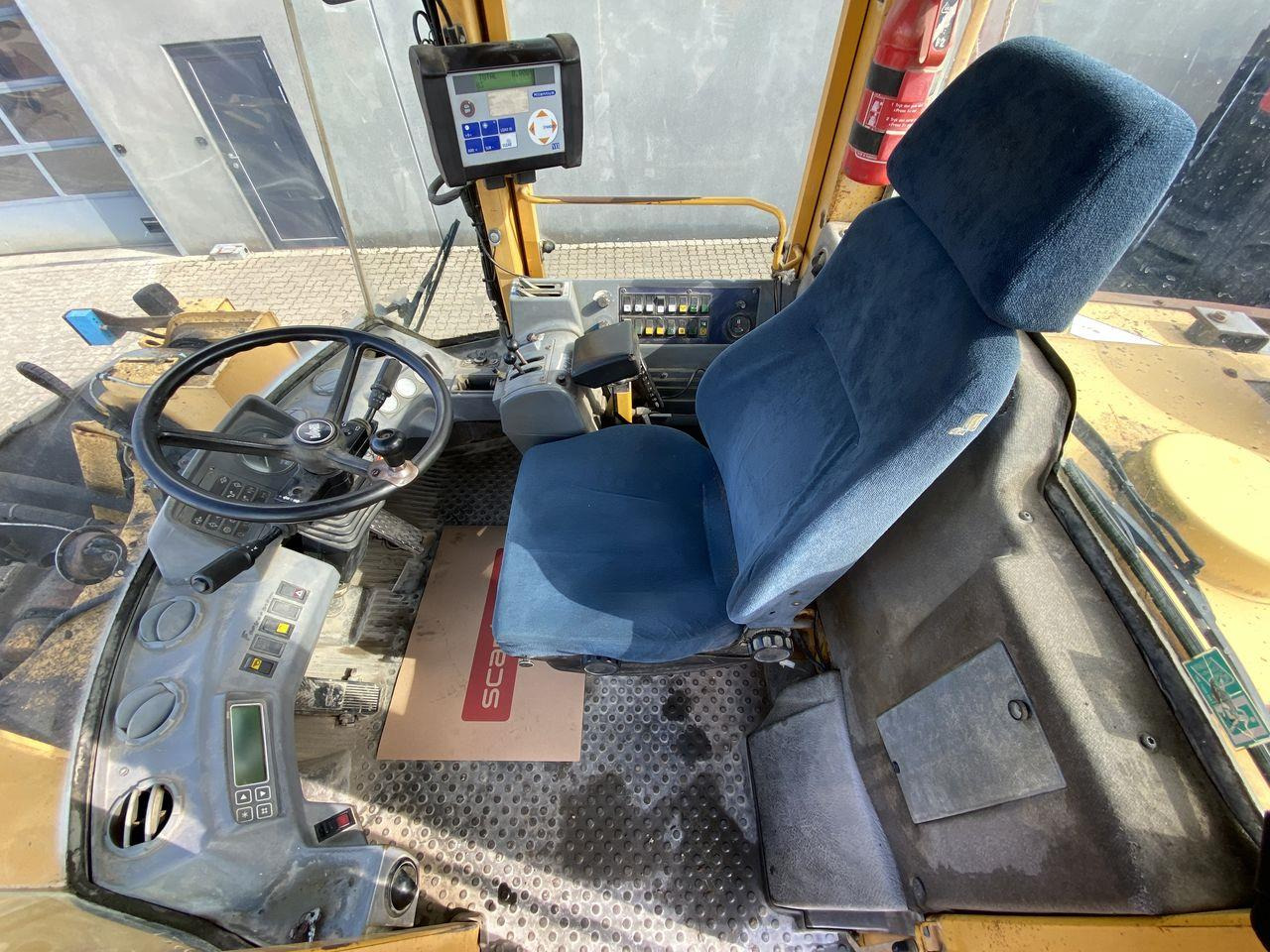 Volvo L150 - 轮式装载机:图3 Volvo L150 - 轮式装载机:图3