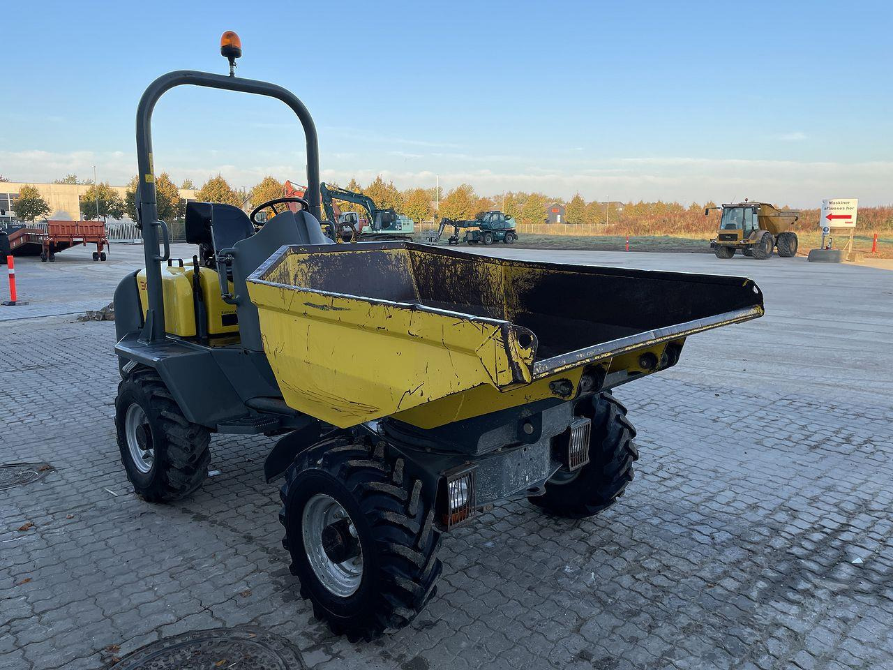 Wacker Neuson 3001 - 小型自卸车:图5 Wacker Neuson 3001 - 小型自卸车:图5