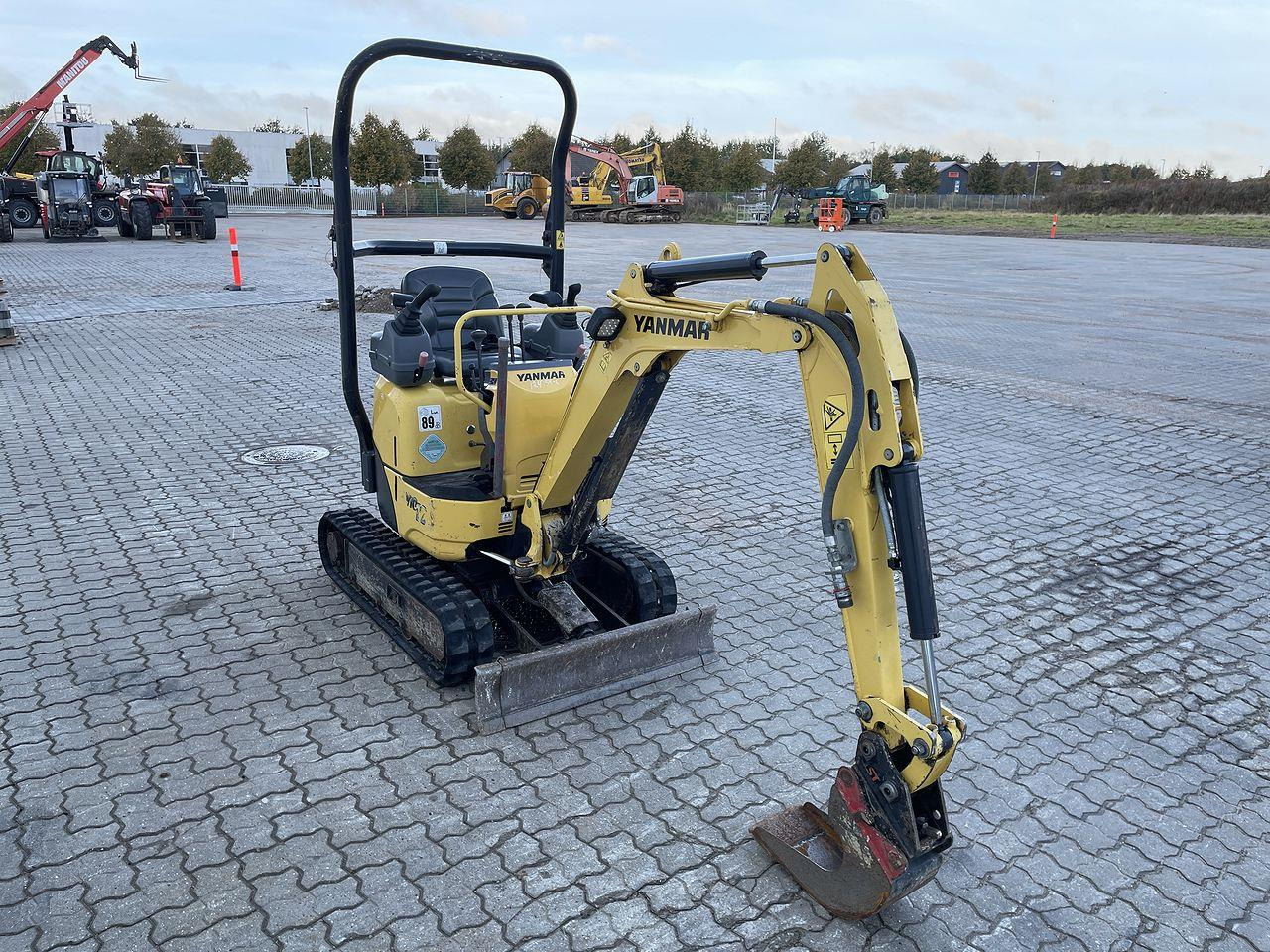 Yanmar VIO12 - 小型挖掘机:图5 Yanmar VIO12 - 小型挖掘机:图5