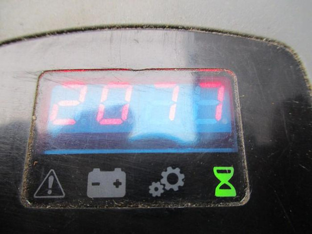 BT LPE 200 - 码垛车:图2 BT LPE 200 - 码垛车:图2
