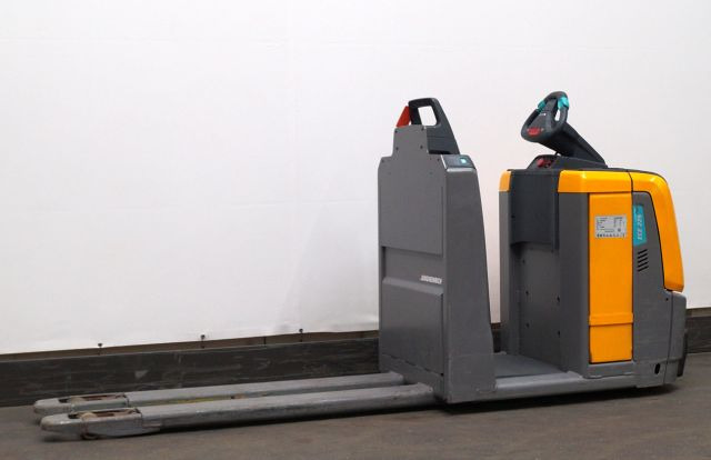 Jungheinrich ECE225 - 拣选车:图1 Jungheinrich ECE225 - 拣选车:图1