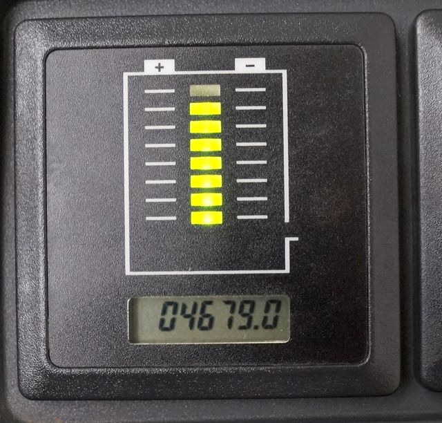 Jungheinrich EJC214 - 堆垛机:图4 Jungheinrich EJC214 - 堆垛机:图4