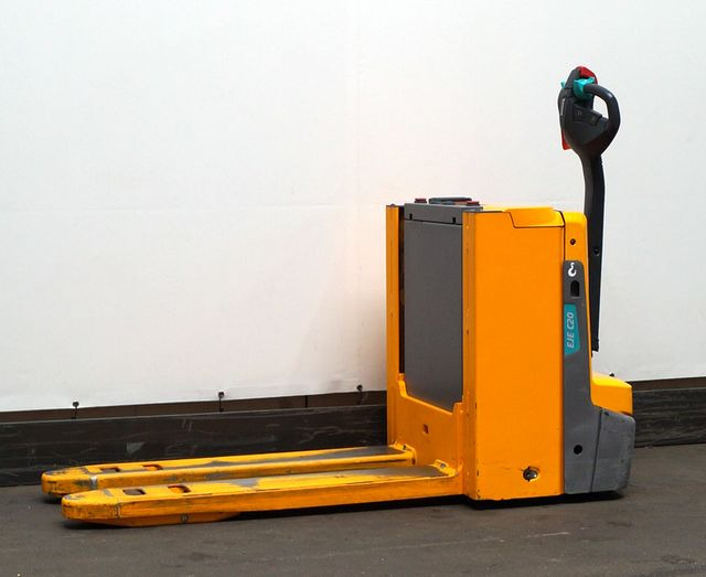 Jungheinrich EJE C20 - 码垛车:图1 Jungheinrich EJE C20 - 码垛车:图1