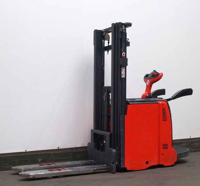 Linde L12AP - 堆垛机:图1 Linde L12AP - 堆垛机:图1