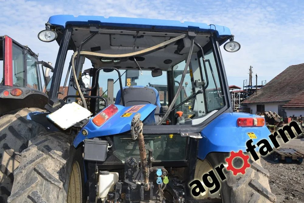 New Holland T5050 silnik most obudowa skrzynia piasta blok zawór - 备件 适用于 农业机械:图4 New Holland T5050 silnik most obudowa skrzynia piasta blok zawór - 备件 适用于 农业机械:图4