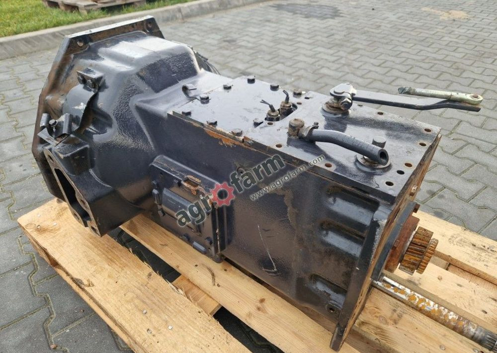 Skrzynia biegów Case CX 105 xtrashift 600100 - 变速箱:图2 Skrzynia biegów Case CX 105 xtrashift 600100 - 变速箱:图2