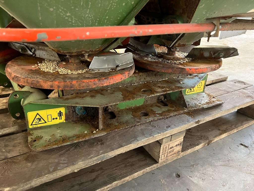 Amazone ZA-F 804 R kunstmest strooier - 肥料撒施机:图5 Amazone ZA-F 804 R kunstmest strooier - 肥料撒施机:图5