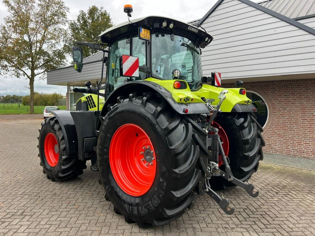 Claas Arion 630 CIS+ CMATIC - 拖拉机:图3 Claas Arion 630 CIS+ CMATIC - 拖拉机:图3