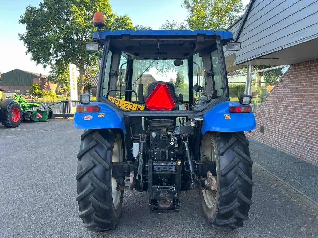 New Holland TL 90 - 拖拉机:图4 New Holland TL 90 - 拖拉机:图4