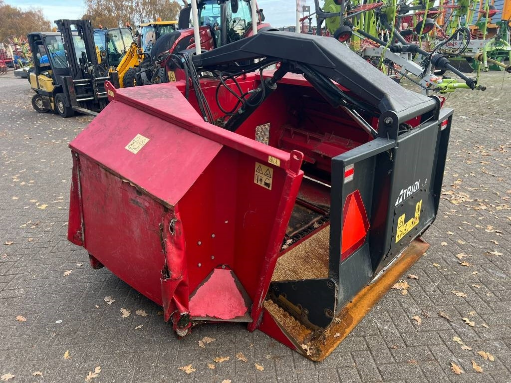 Trioliet Silobuster - 饲料搅拌车:图4 Trioliet Silobuster - 饲料搅拌车:图4