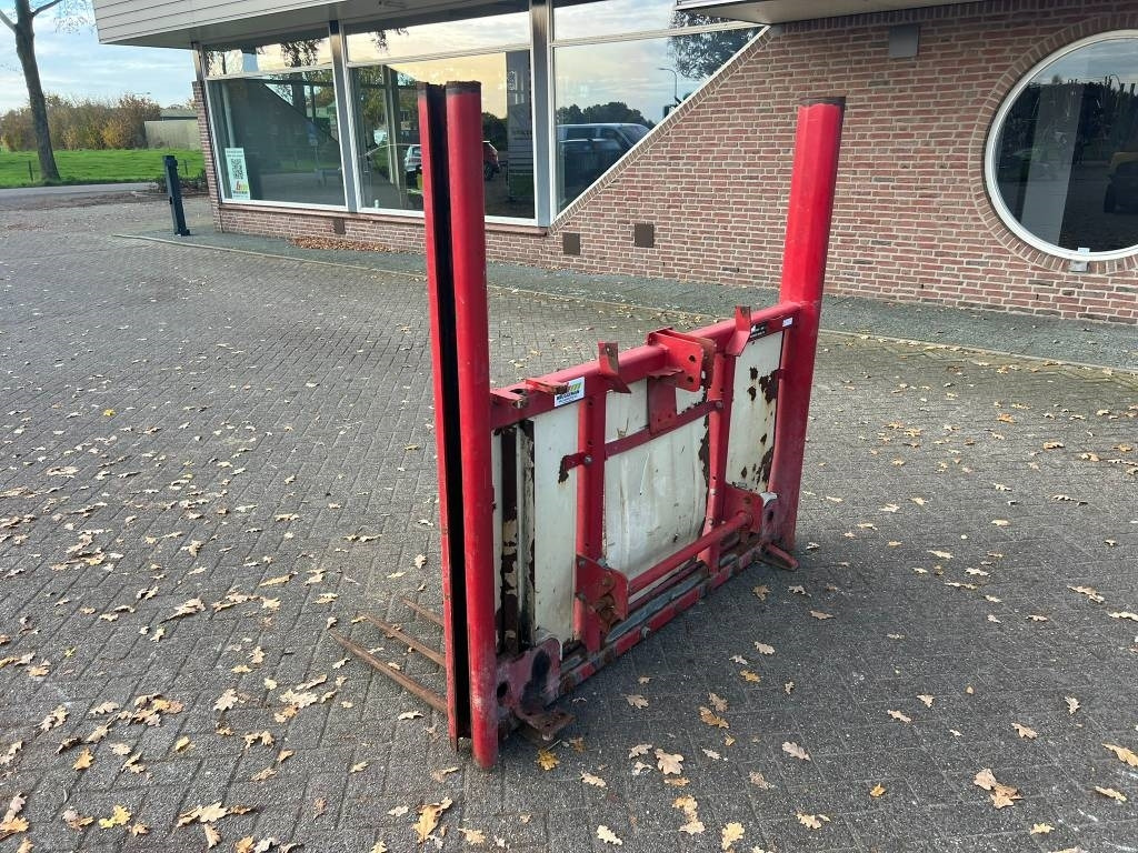 Trioliet Stro/gras vork - 牲畜设备:图2 Trioliet Stro/gras vork - 牲畜设备:图2