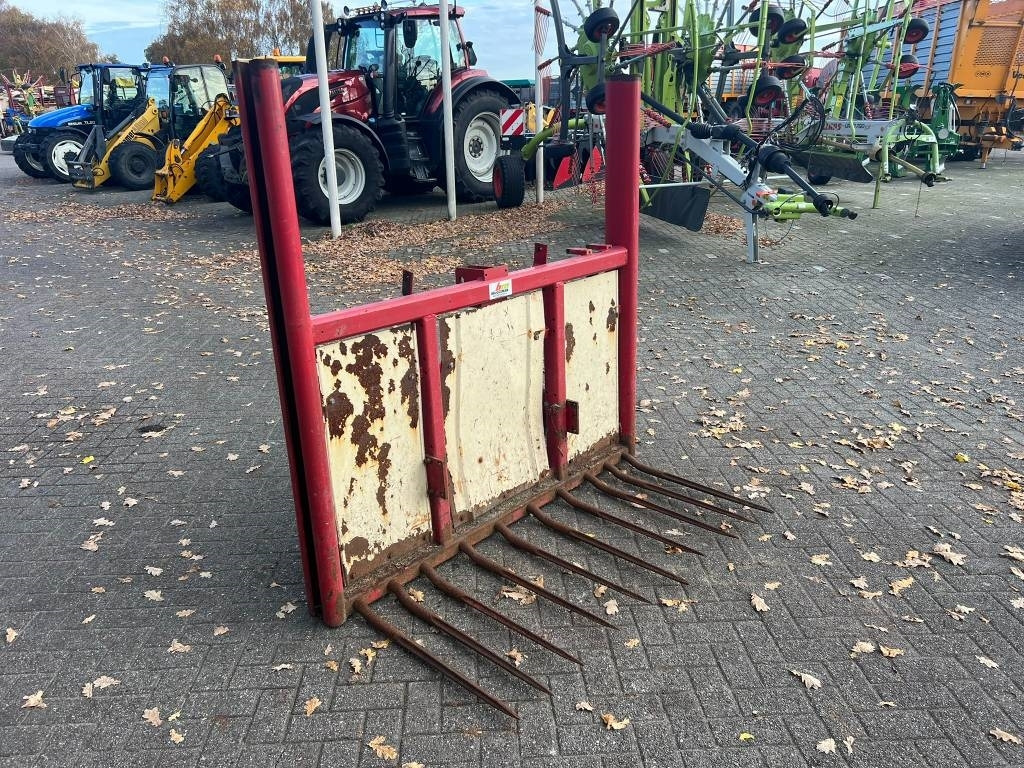 Trioliet Stro/gras vork - 牲畜设备:图4 Trioliet Stro/gras vork - 牲畜设备:图4