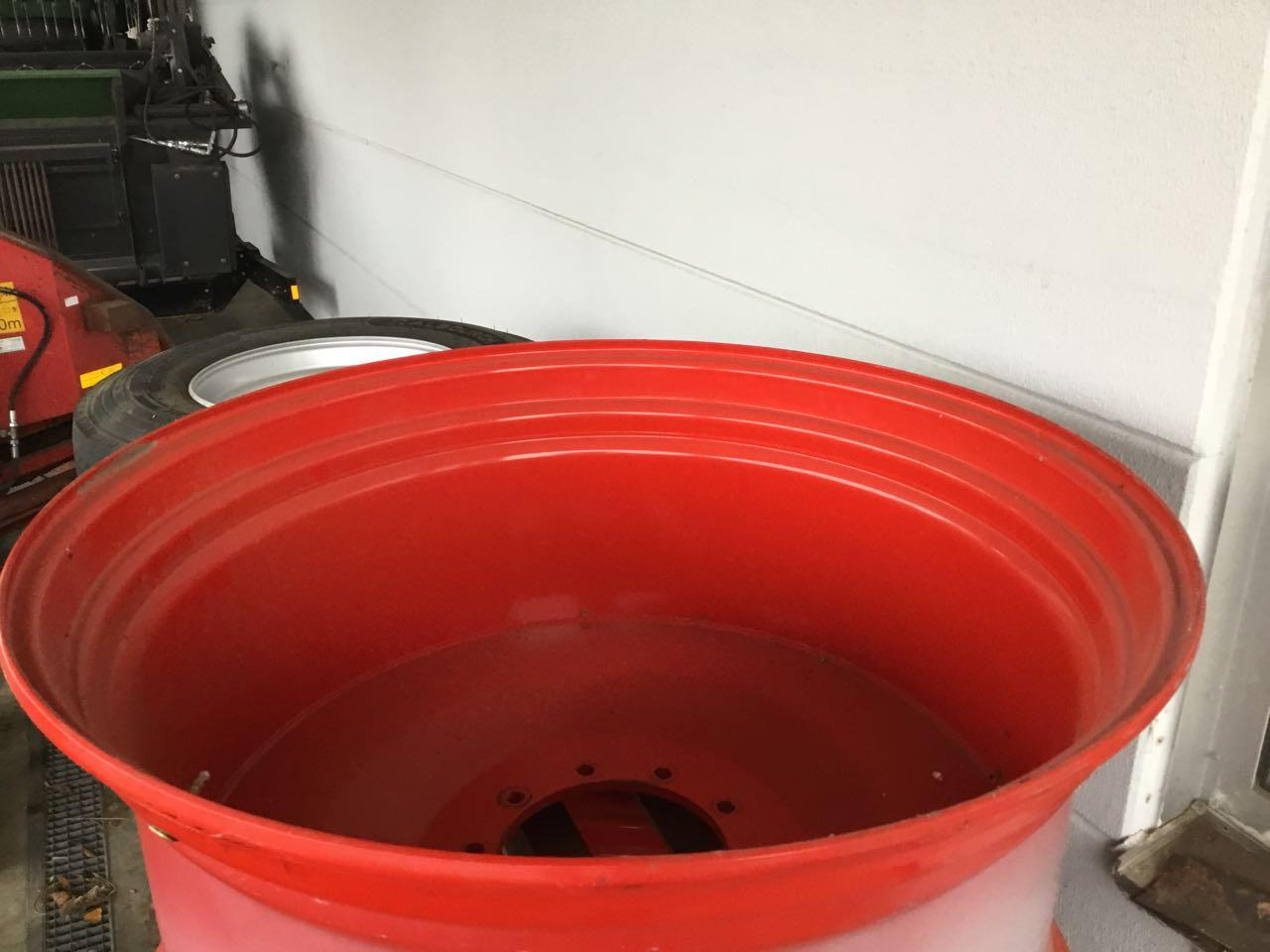 Felgen 23x42, Spur 2050mm , Fendt 900 - 轮圈:图1 Felgen 23x42, Spur 2050mm , Fendt 900 - 轮圈:图1